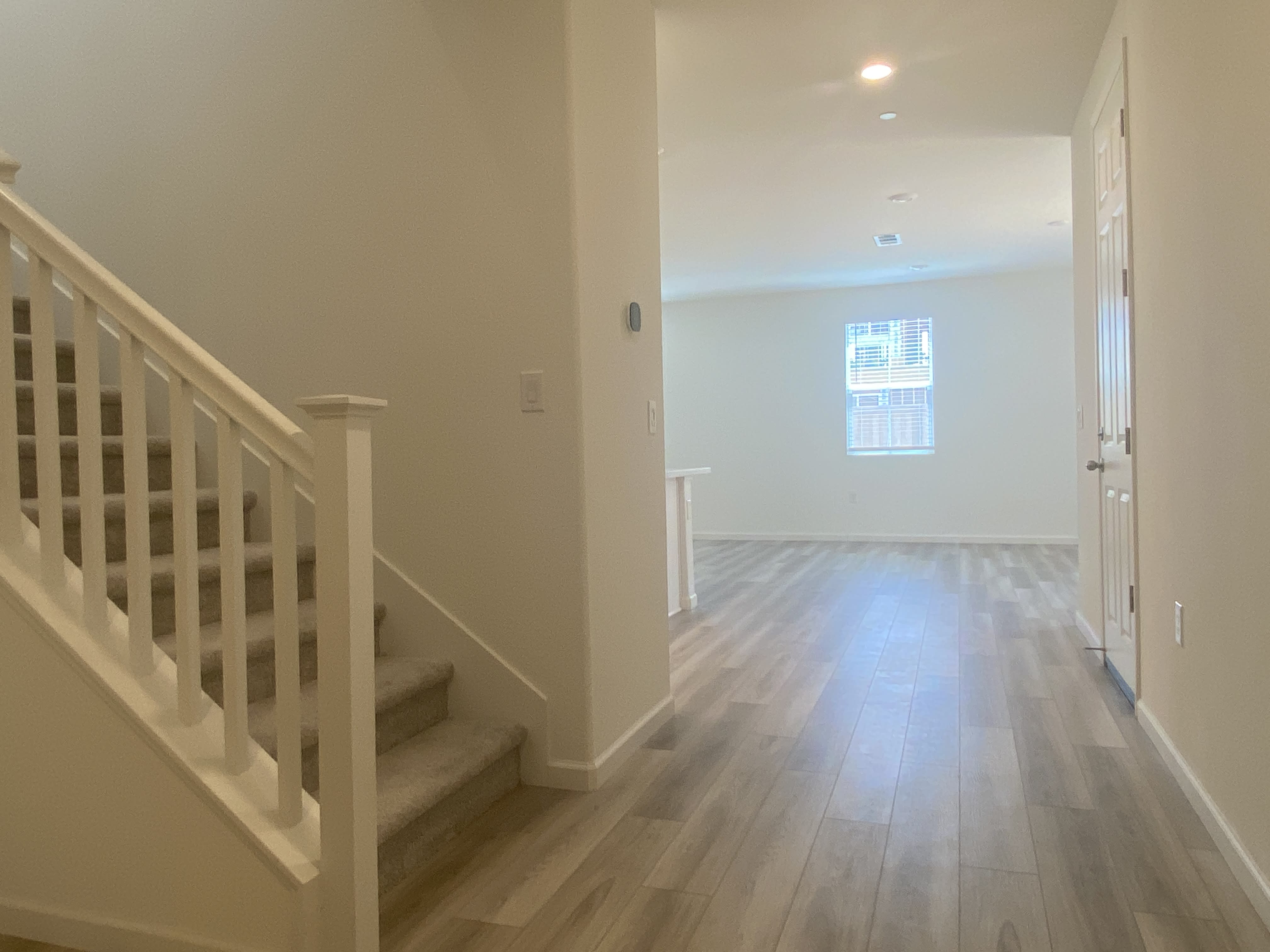 564 Spalding Way – photo 5