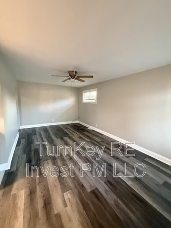 17002 Greenbay Avenue – photo 4