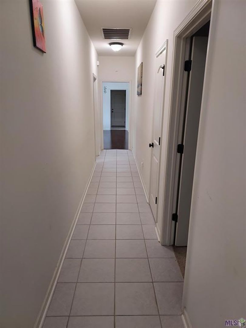 18328 Crows Nest Drive – photo 4