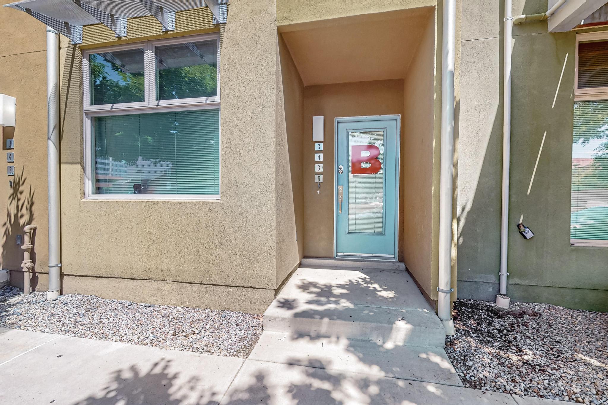 343 Platinum St SW – photo 1