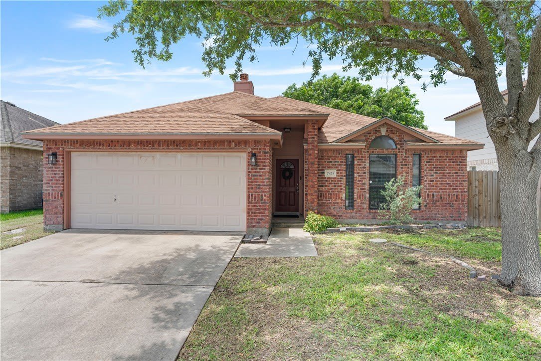 7925 ROCK CREST Drive – photo 1