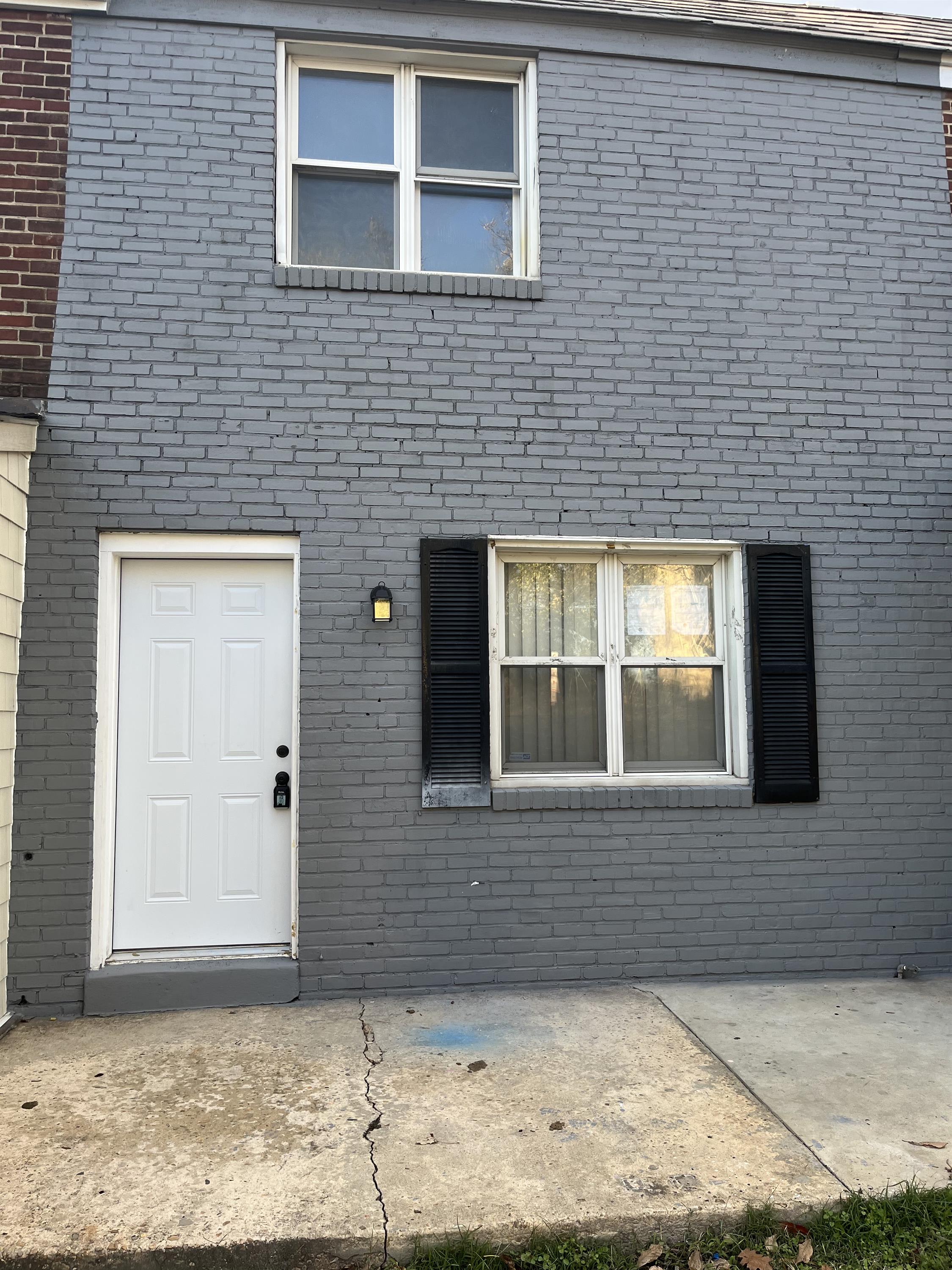 3842 8Th Street 1 – photo 1