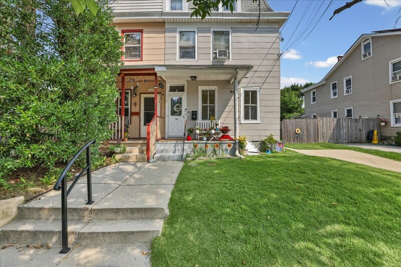 122 South Davis Street – photo 2