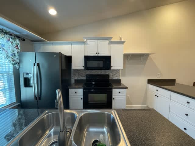 204 York Way 1 – photo 4