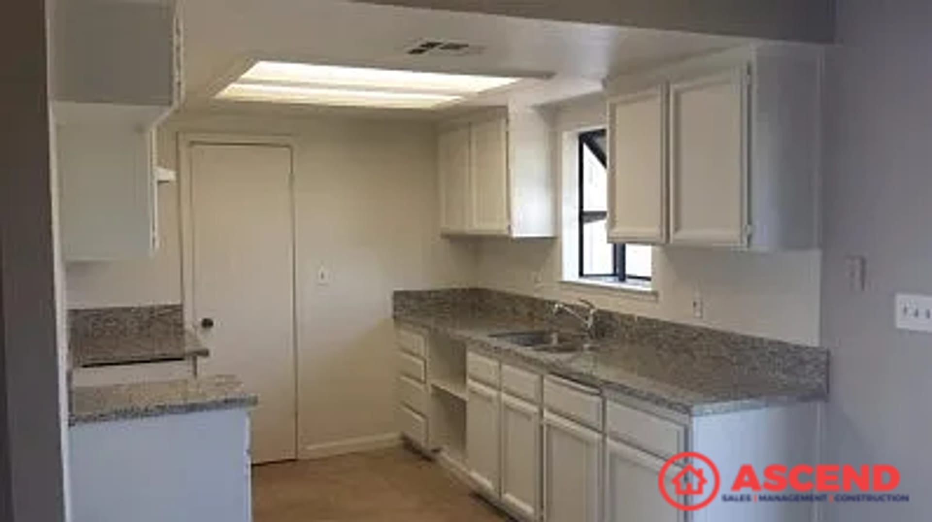 Spacious 4Bd 2Ba Home In Delano S 93215 Area Gardener Pest Control Included Small Pets Welcome – photo 4