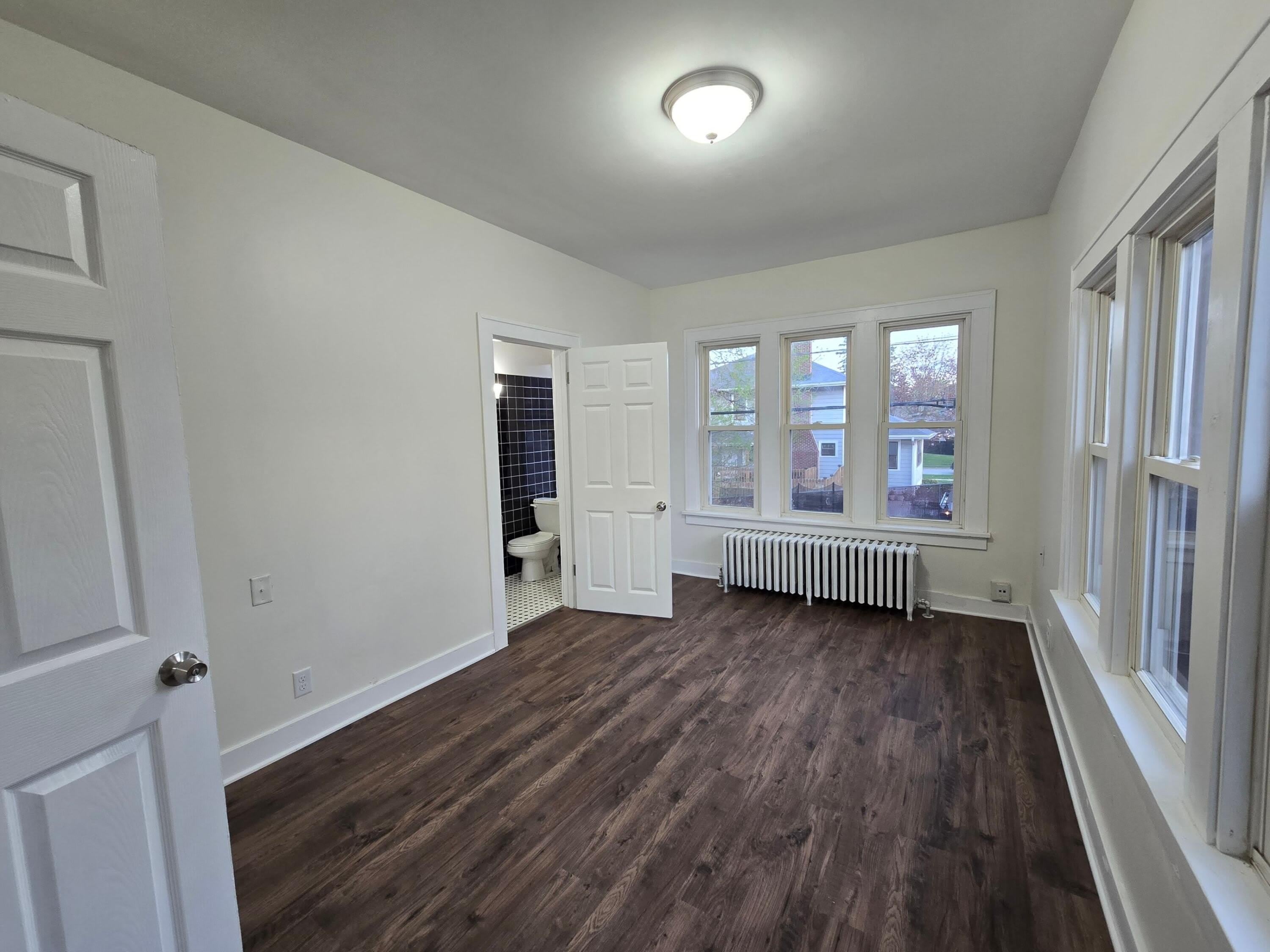 10 Lawndale Street – photo 5