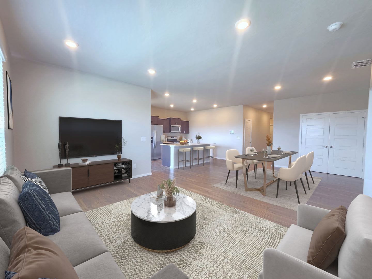 2 700 3 Bed 2 Bath Gorgeous Single Level Home With Beautiful Views – photo 2