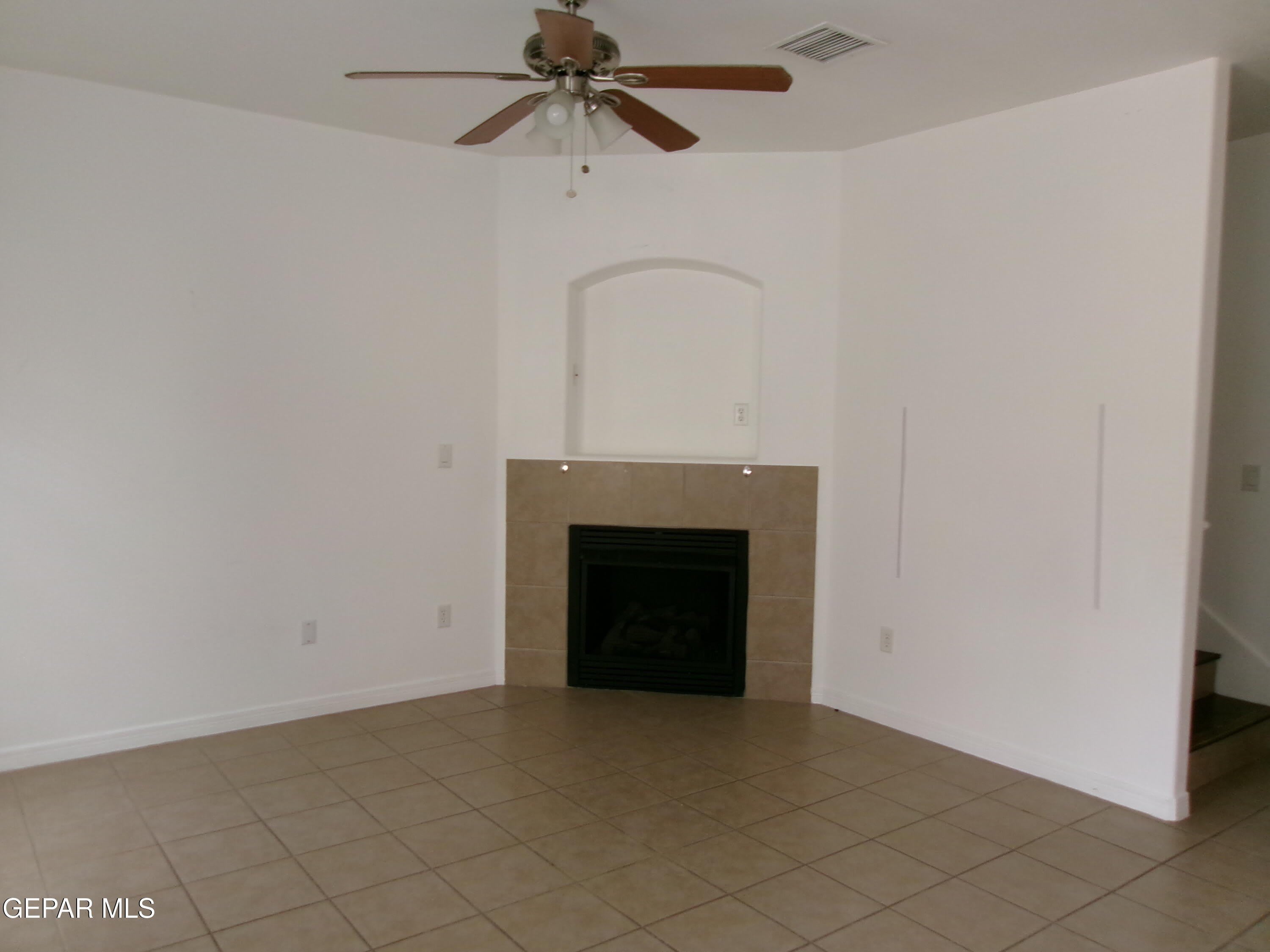 4704 PISTOLERO Lane – photo 2