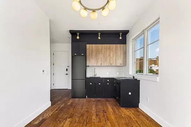 133 Brown Place – photo 4