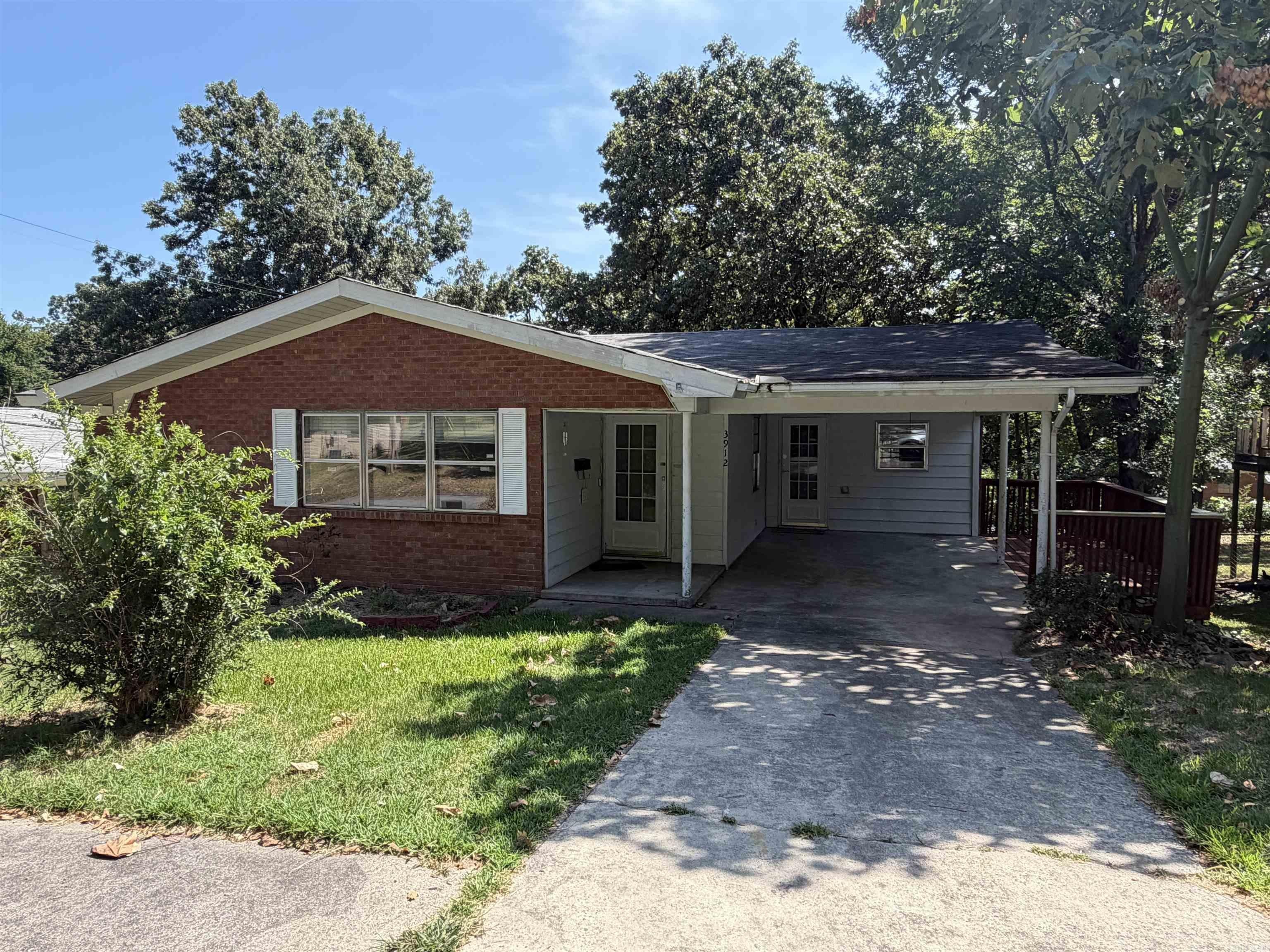 3912 N Cedar Street – photo 2