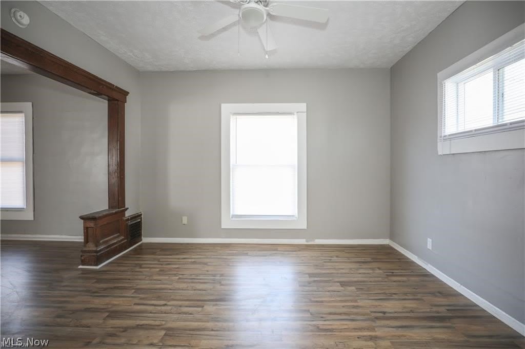 559 E Exchange E – photo 4