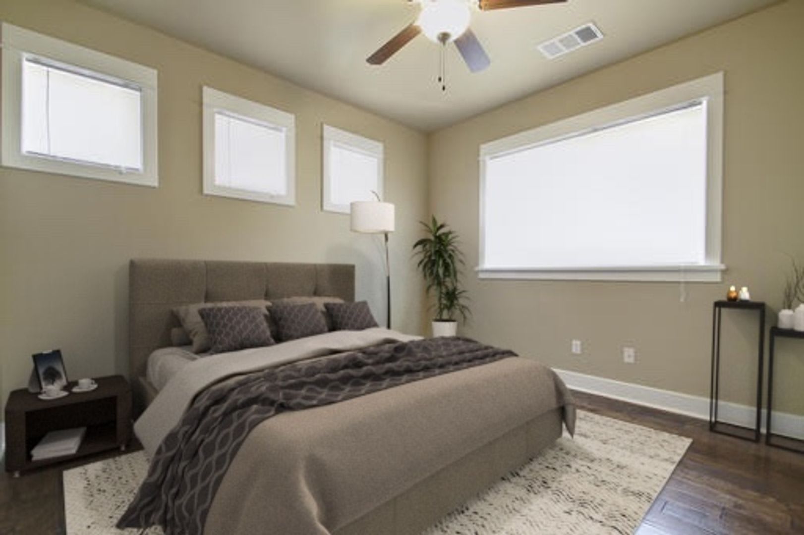 Ut Pre Lease Wood Floors North Campus Large Living Space 2011 Construction Custom High End Kitchen Gorgeous Bathrooms – photo 3