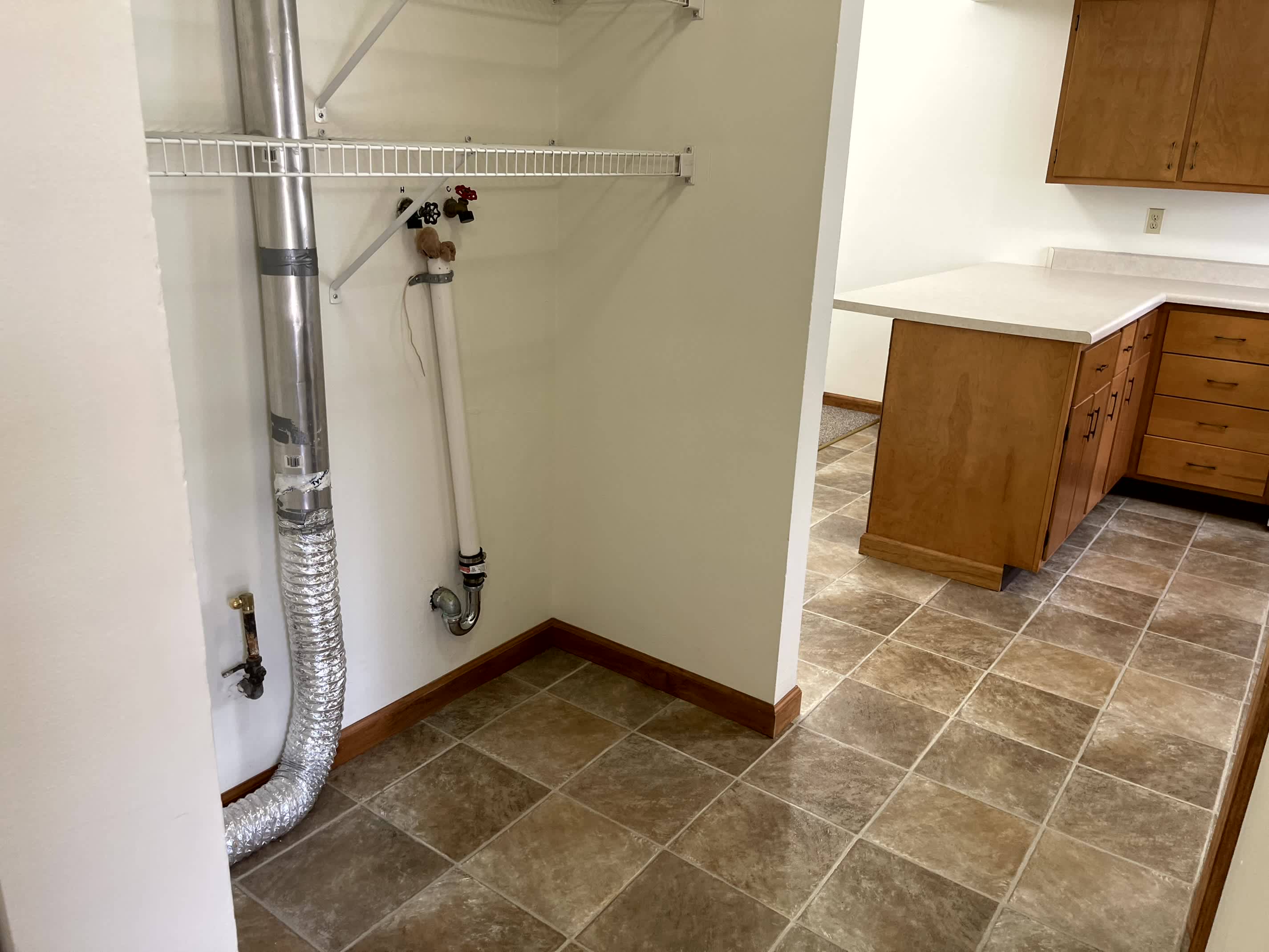 6 Florentine Ct – photo 4