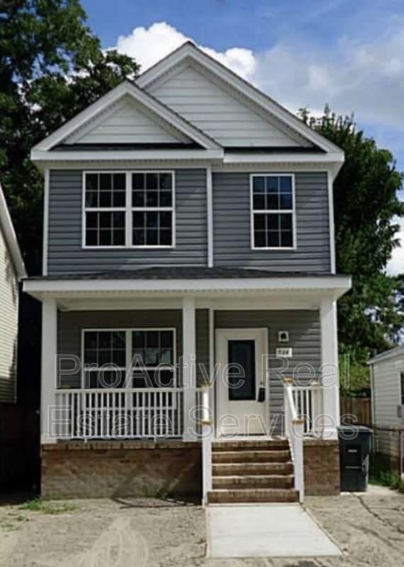 934 Woronoca Avenue – photo 1