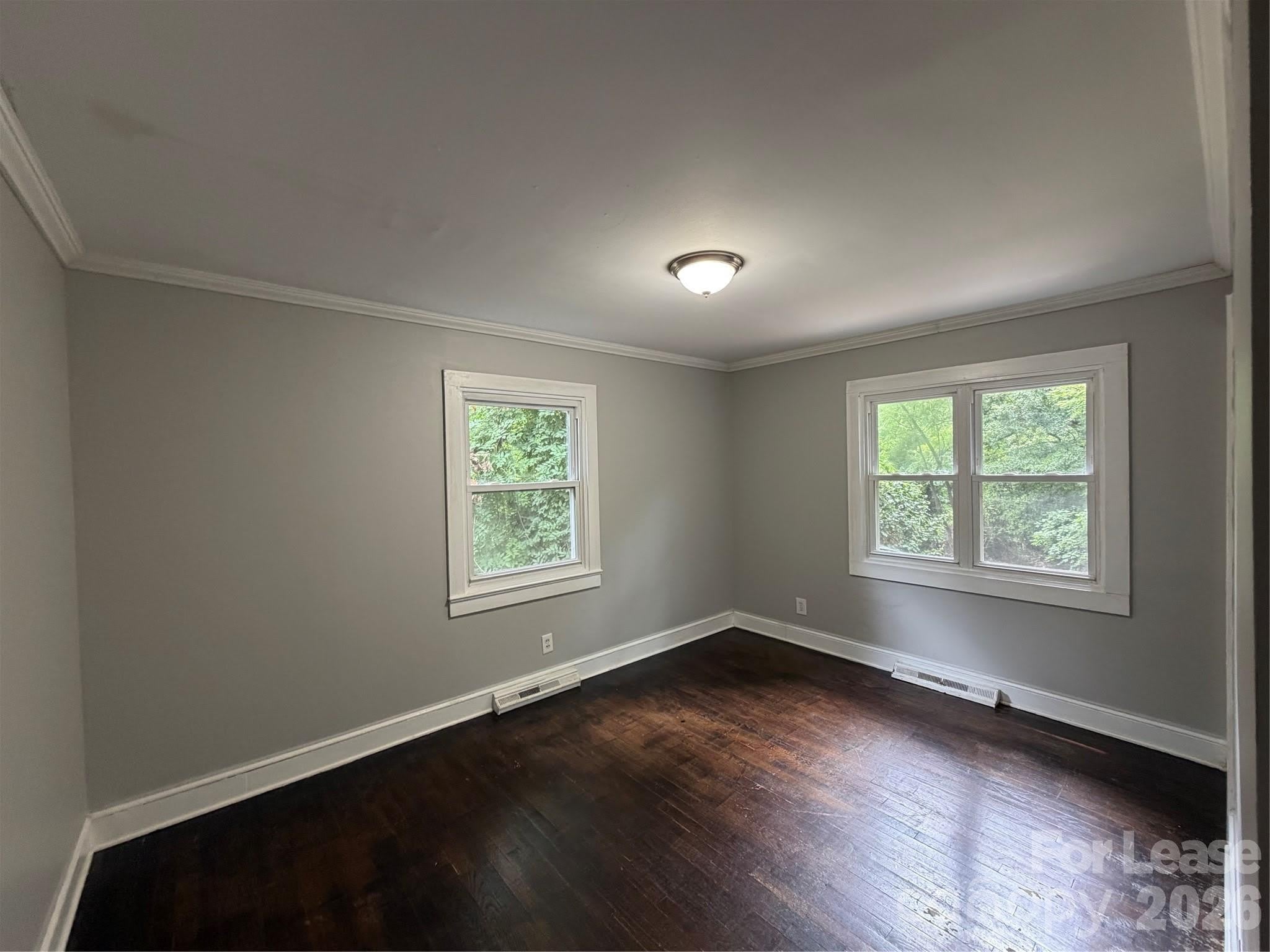 449 N Center Street – photo 4