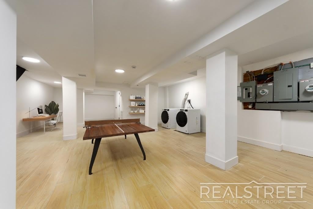 422 Humboldt Street – photo 3