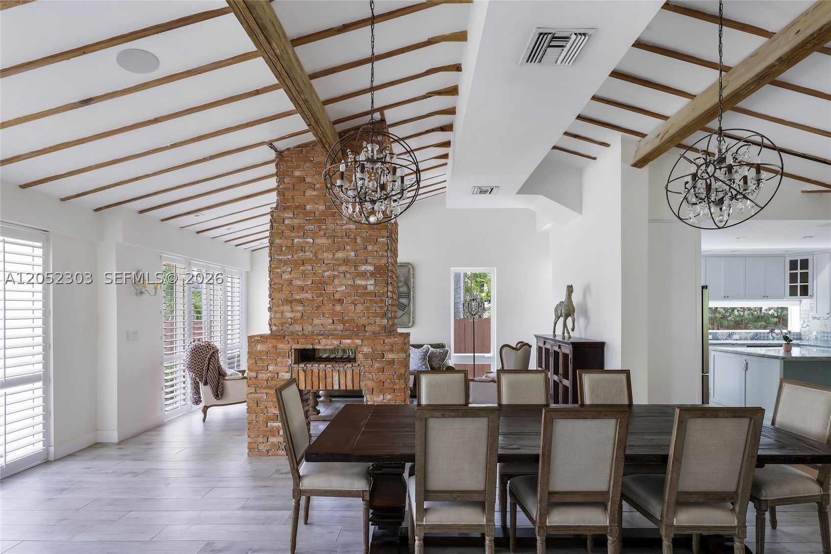 583 W 49th St – photo 2