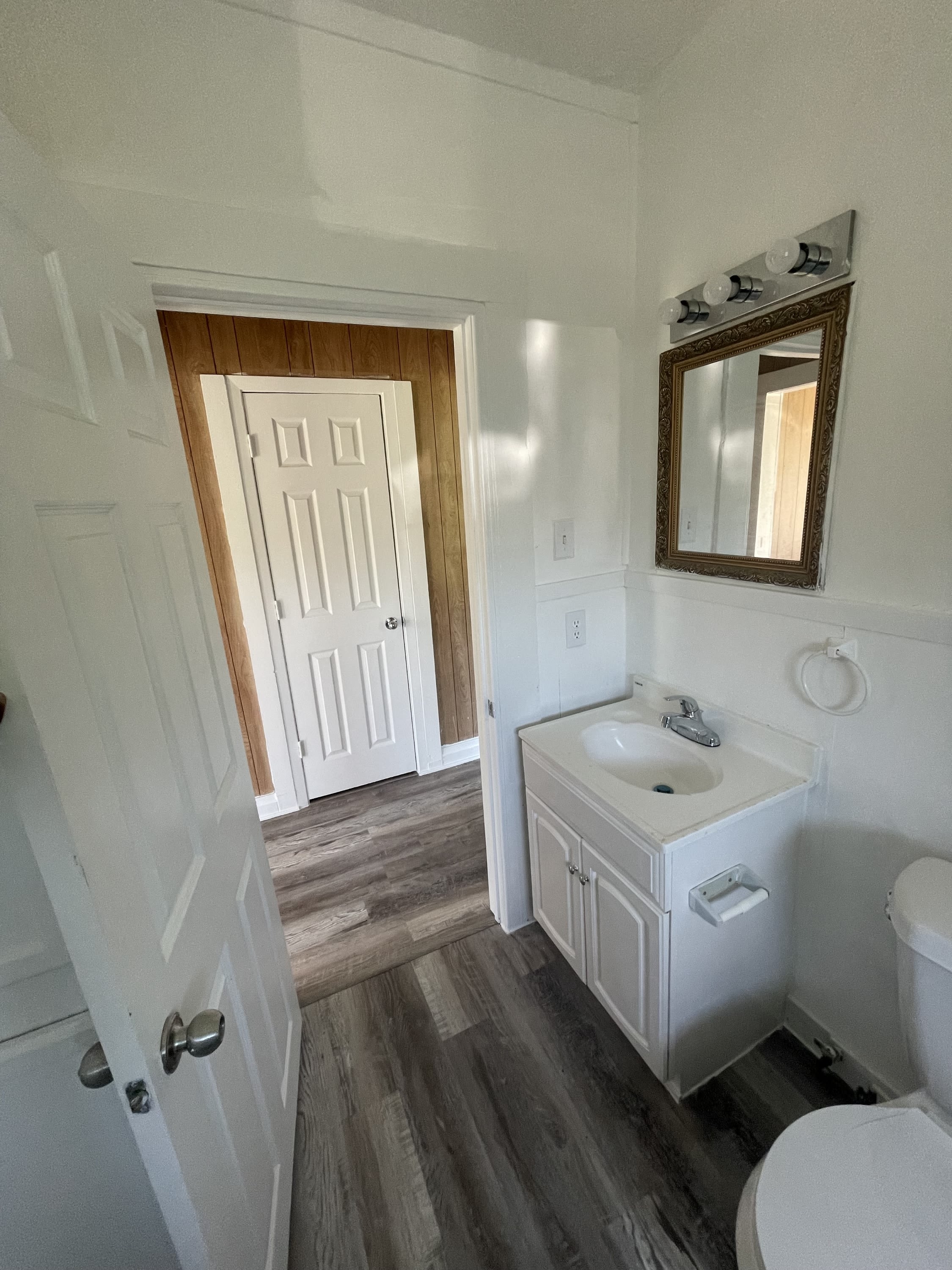 206 South King Street – photo 3