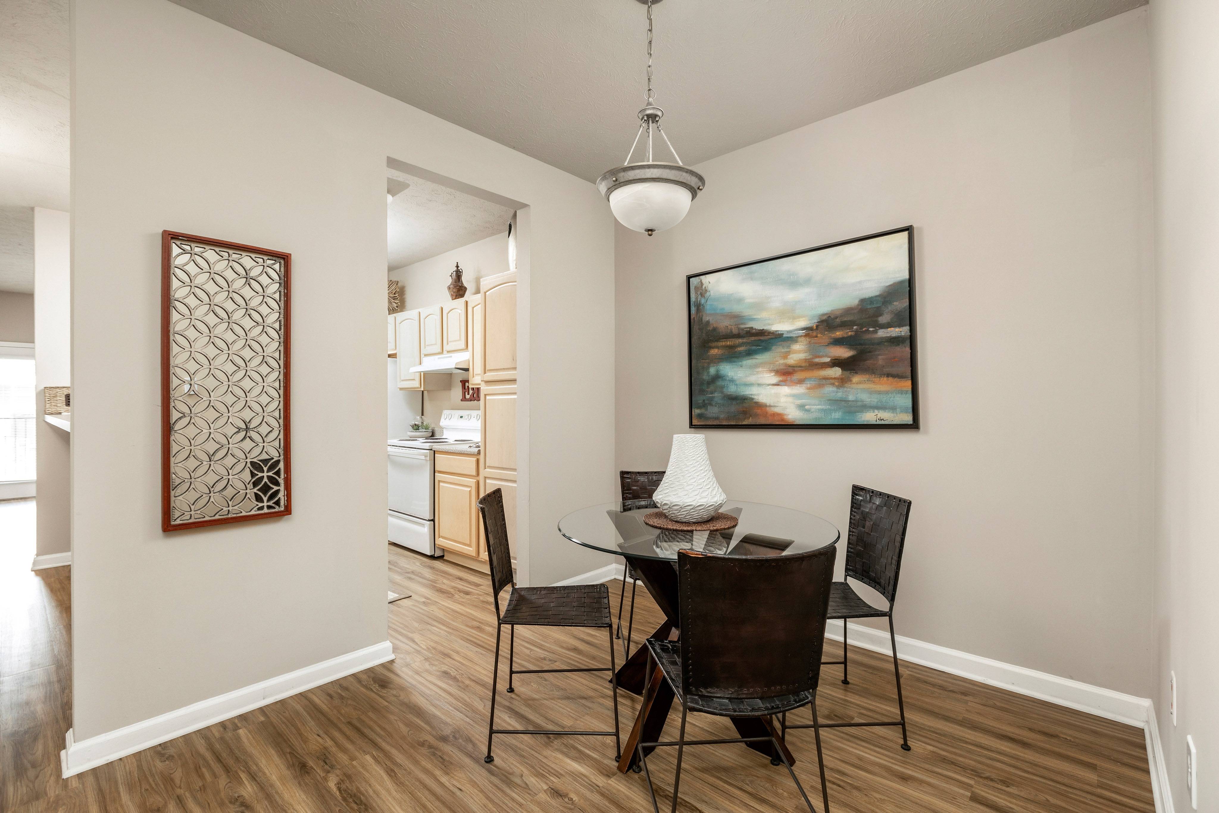 Runaway Bay Apartments – photo 5