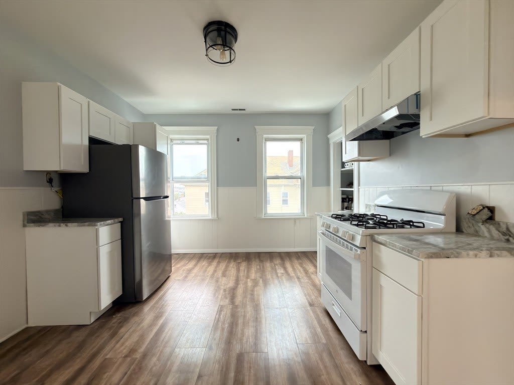 90 Vernon Street – photo 4