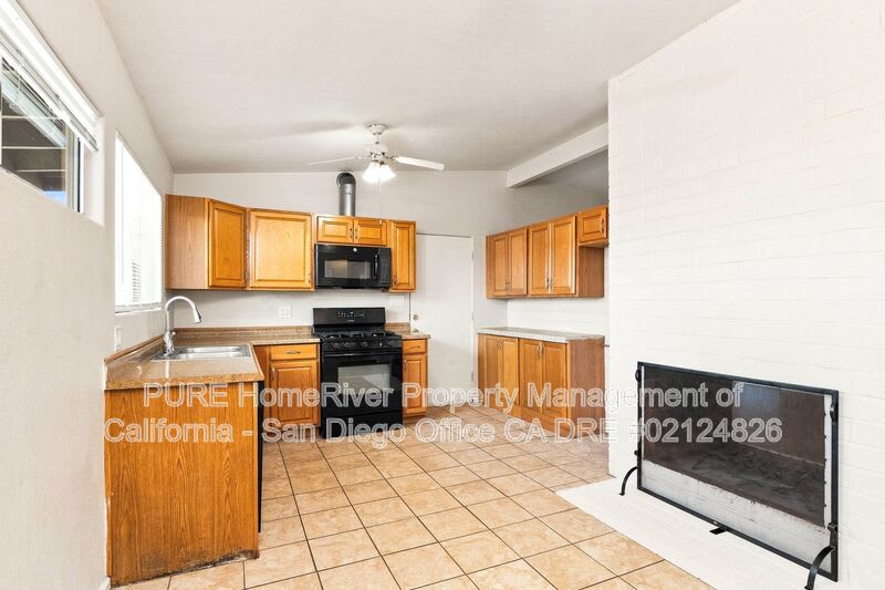 1066 Cuyamaca Ave – photo 5