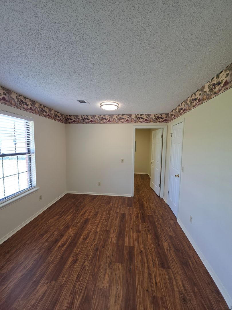 504 E 14Th St – photo 5