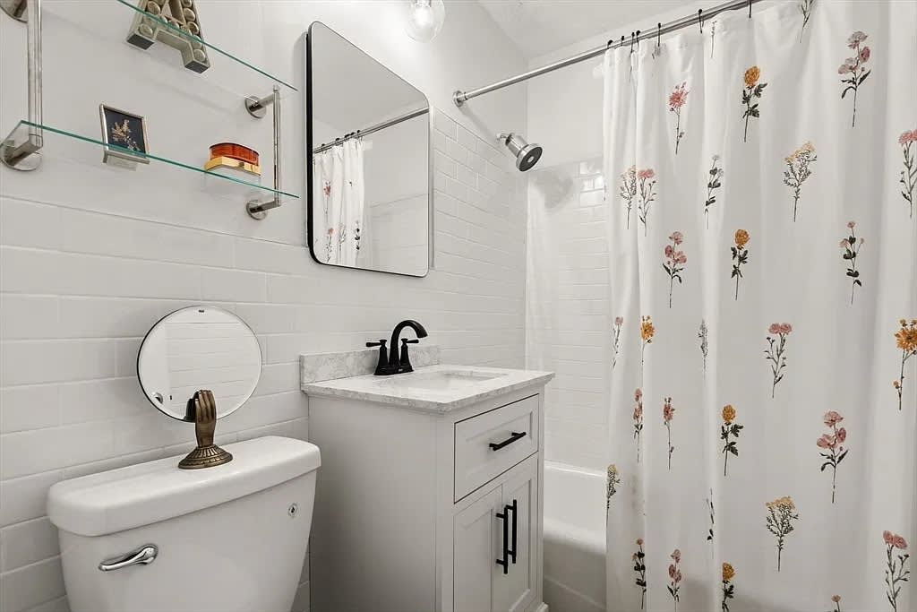 99 Grove St Apt 4 – photo 5