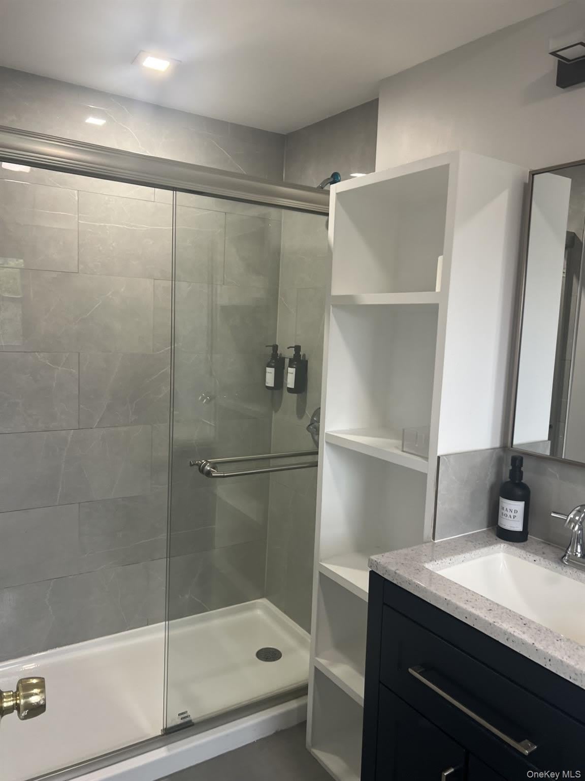 155 Lincoln Avenue – photo 5