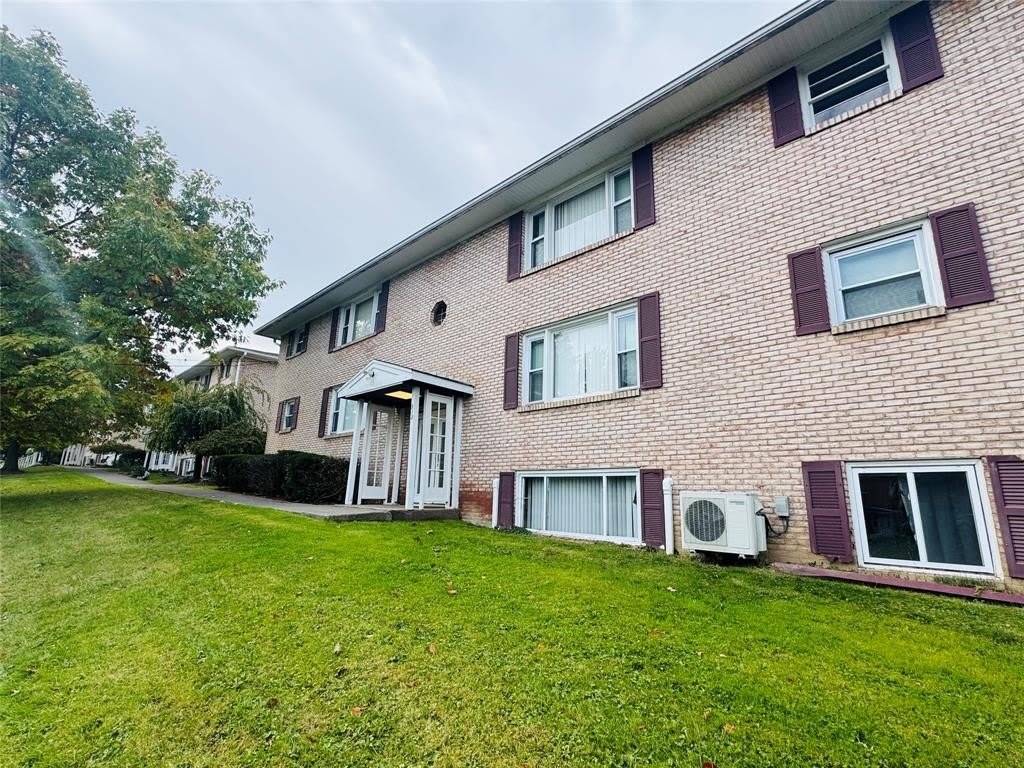 212 Rano Boulevard – photo 3