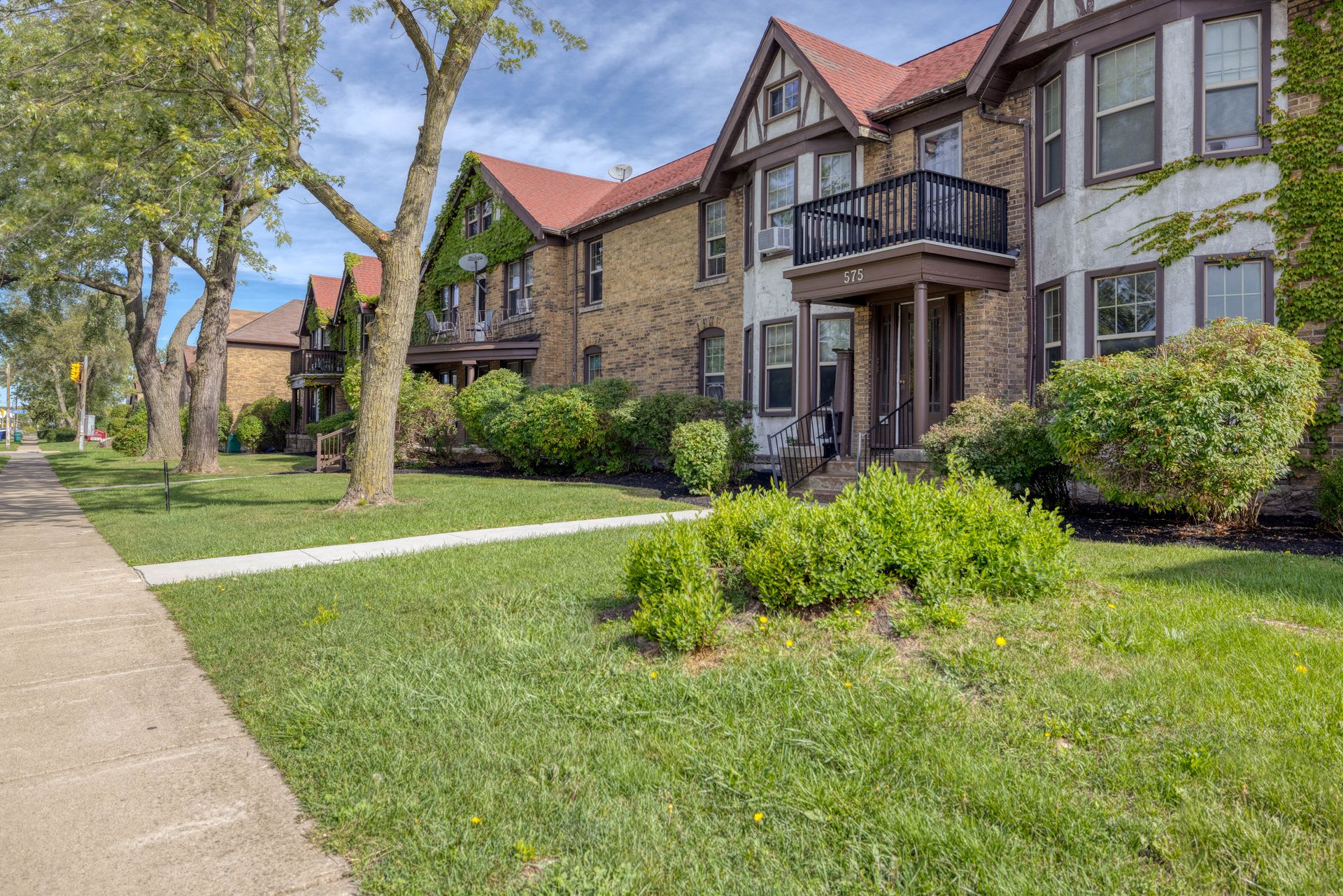 Colvin View Apartments – photo 3