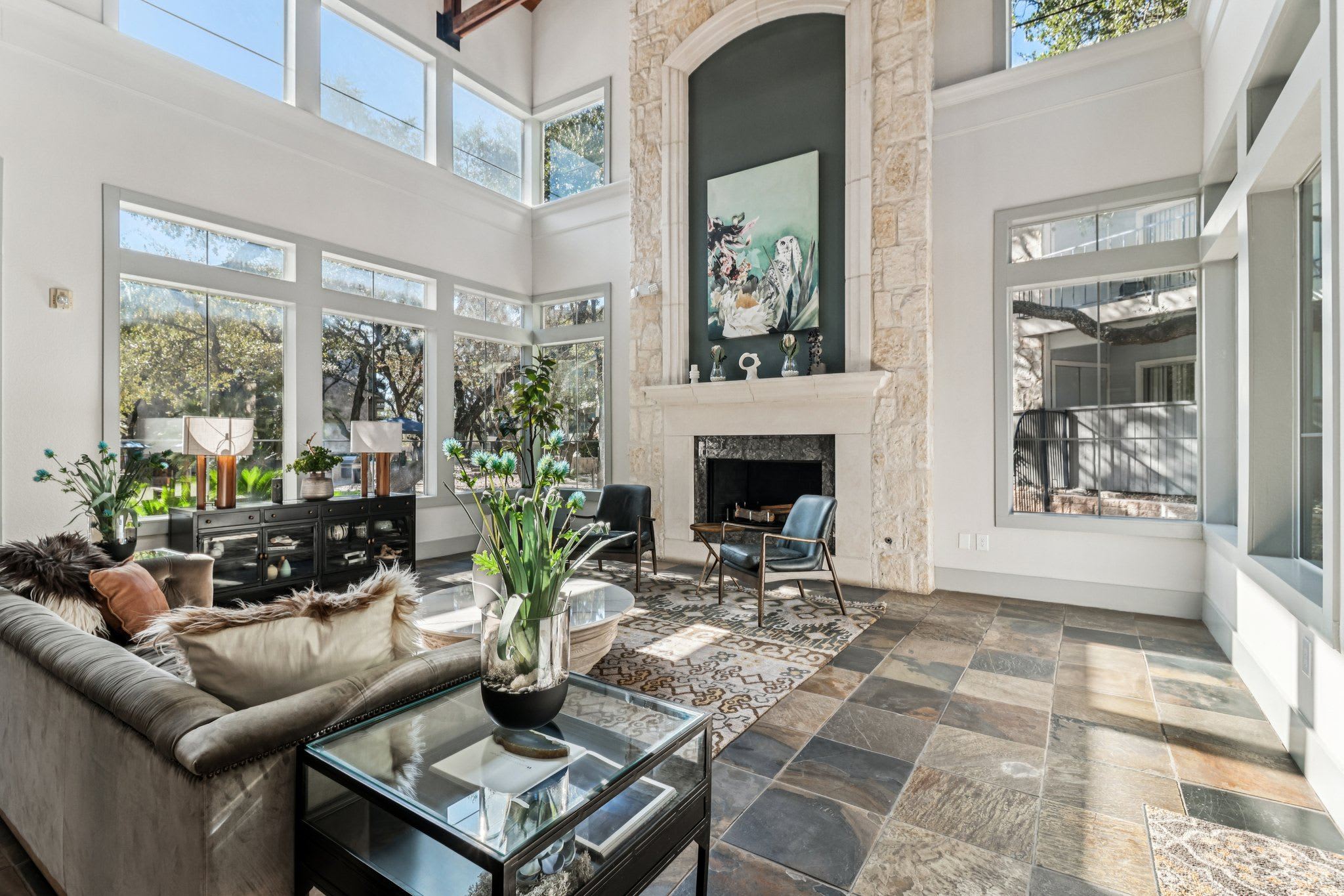 Rock Canyon Apartments – photo 2