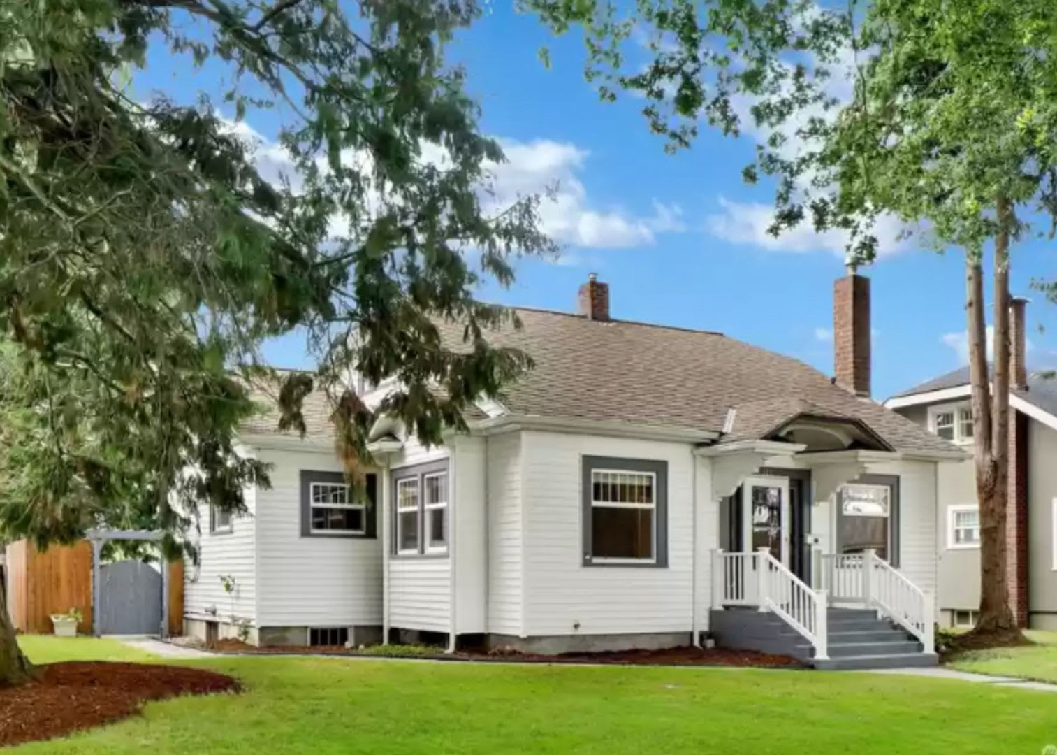 3 Bedroom, 1 Bathroom Home in Lynden – photo 1