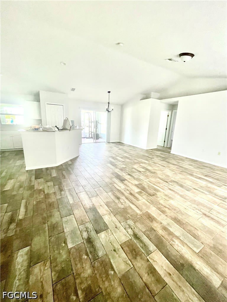 4010 29th Street SW – photo 2