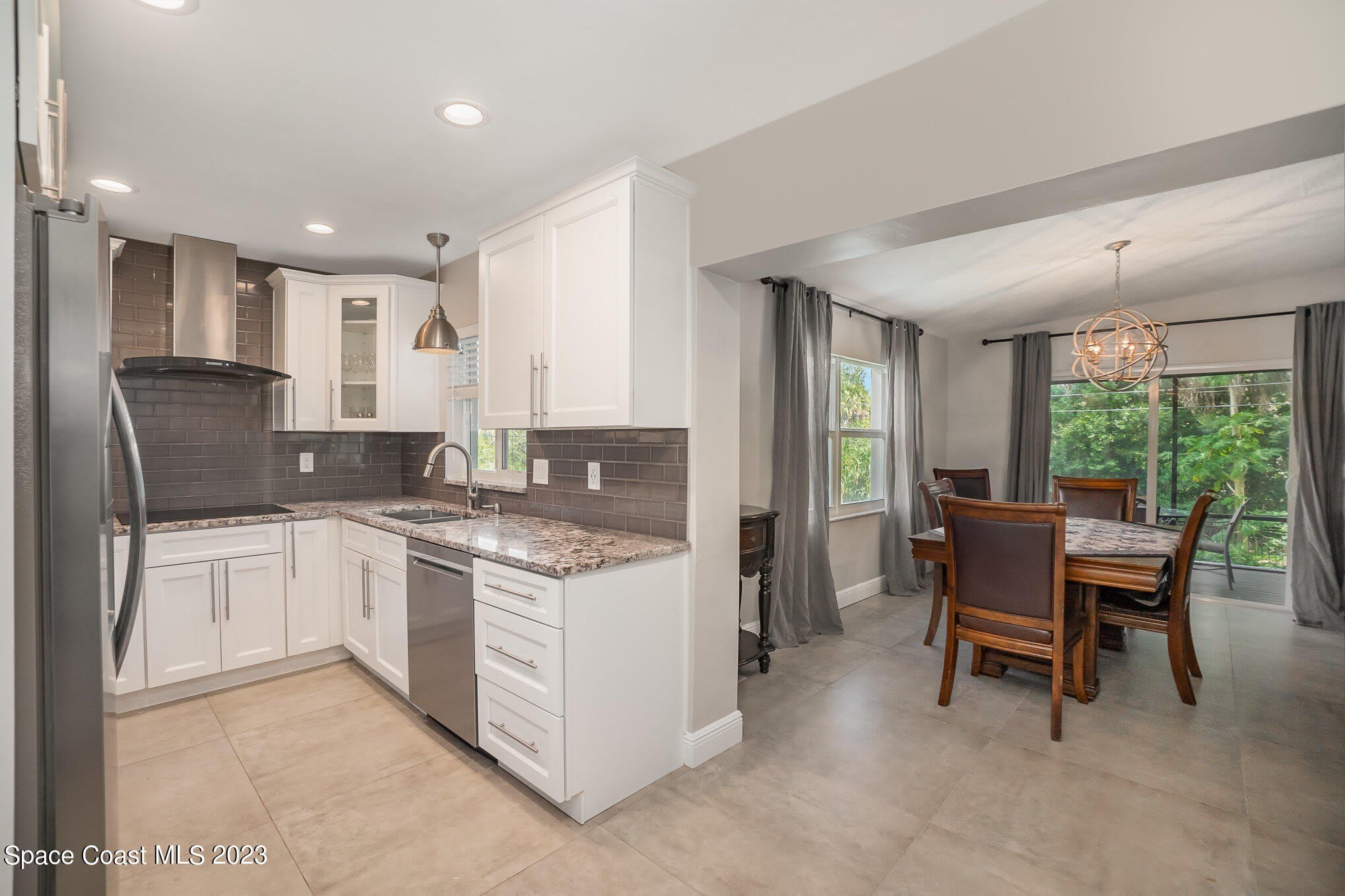 115 S Indian Circle – photo 4