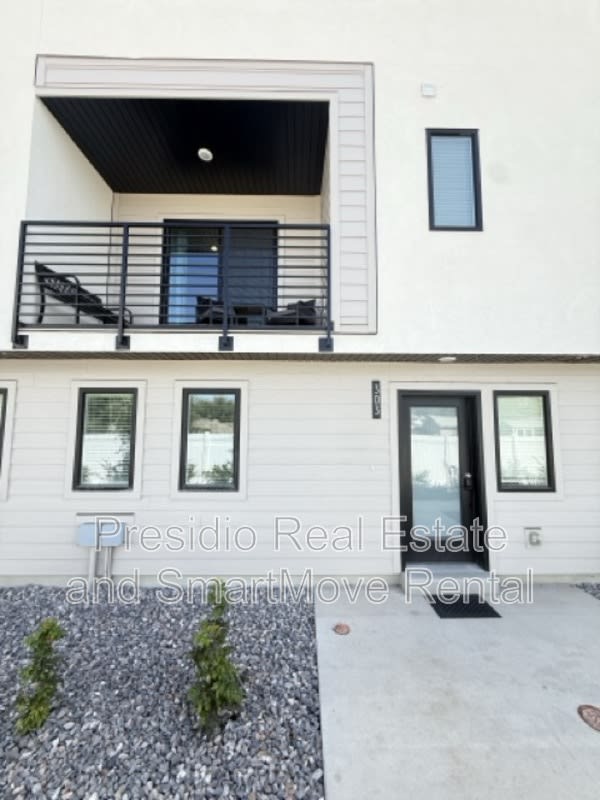 1590 South 900 West 1 – photo 1