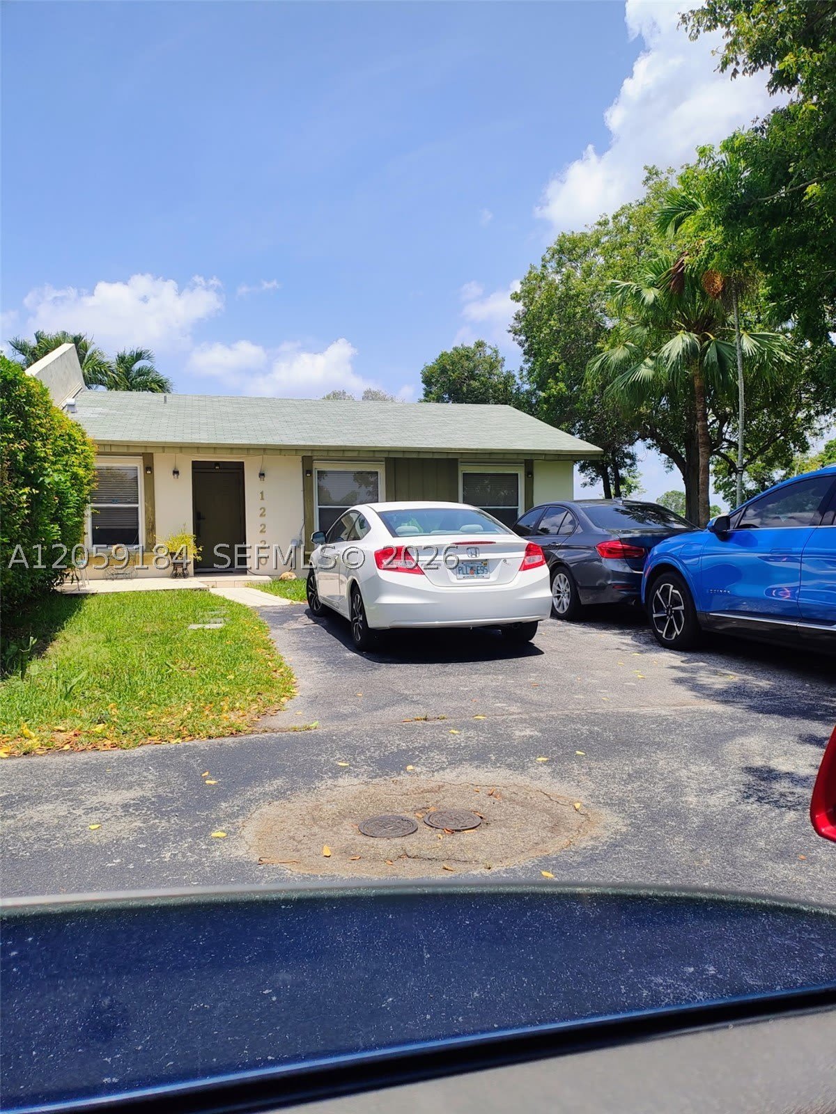 12220 SW 111th Ter – photo 1