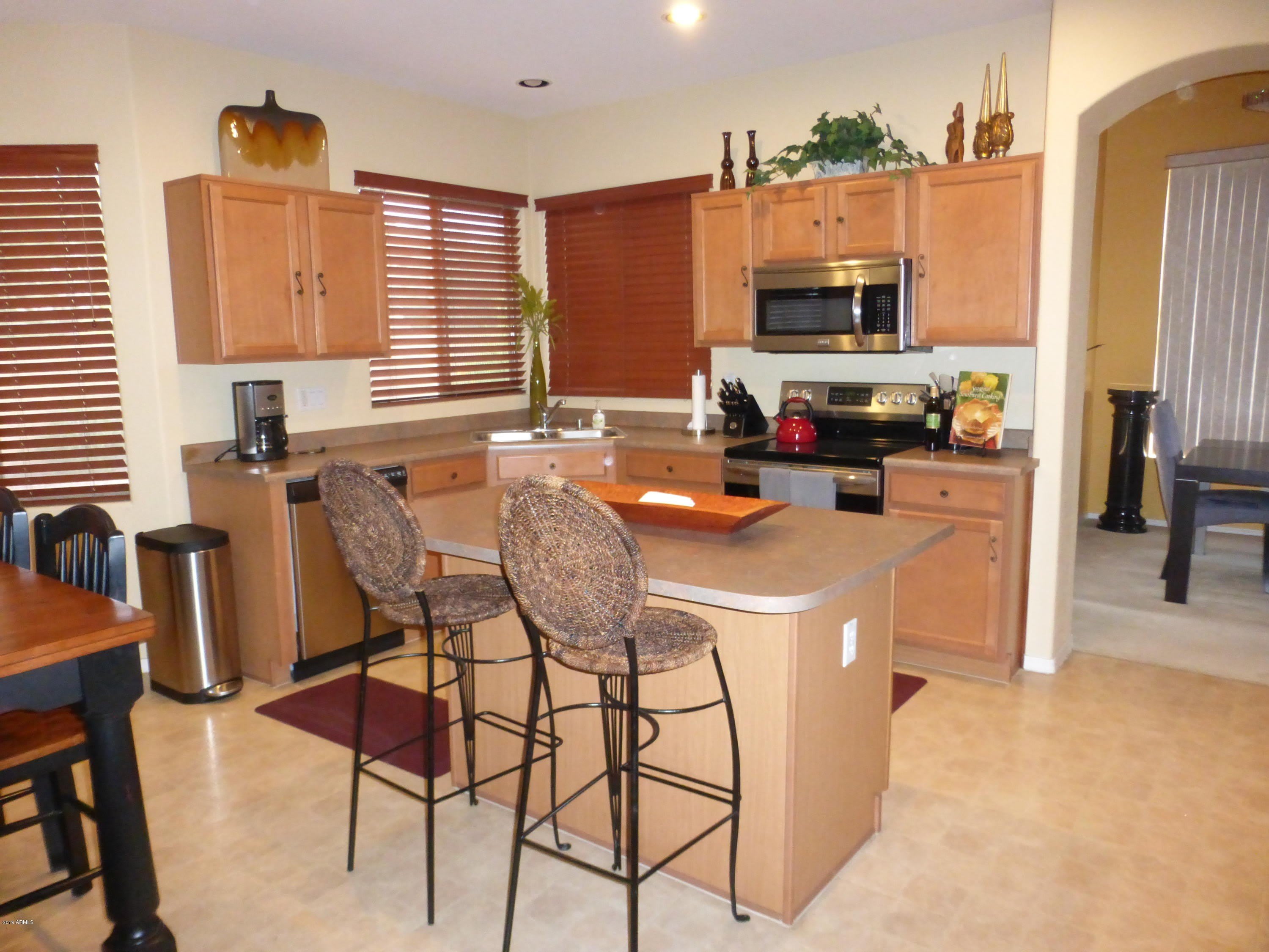 1042 N Moccasin Trail – photo 3