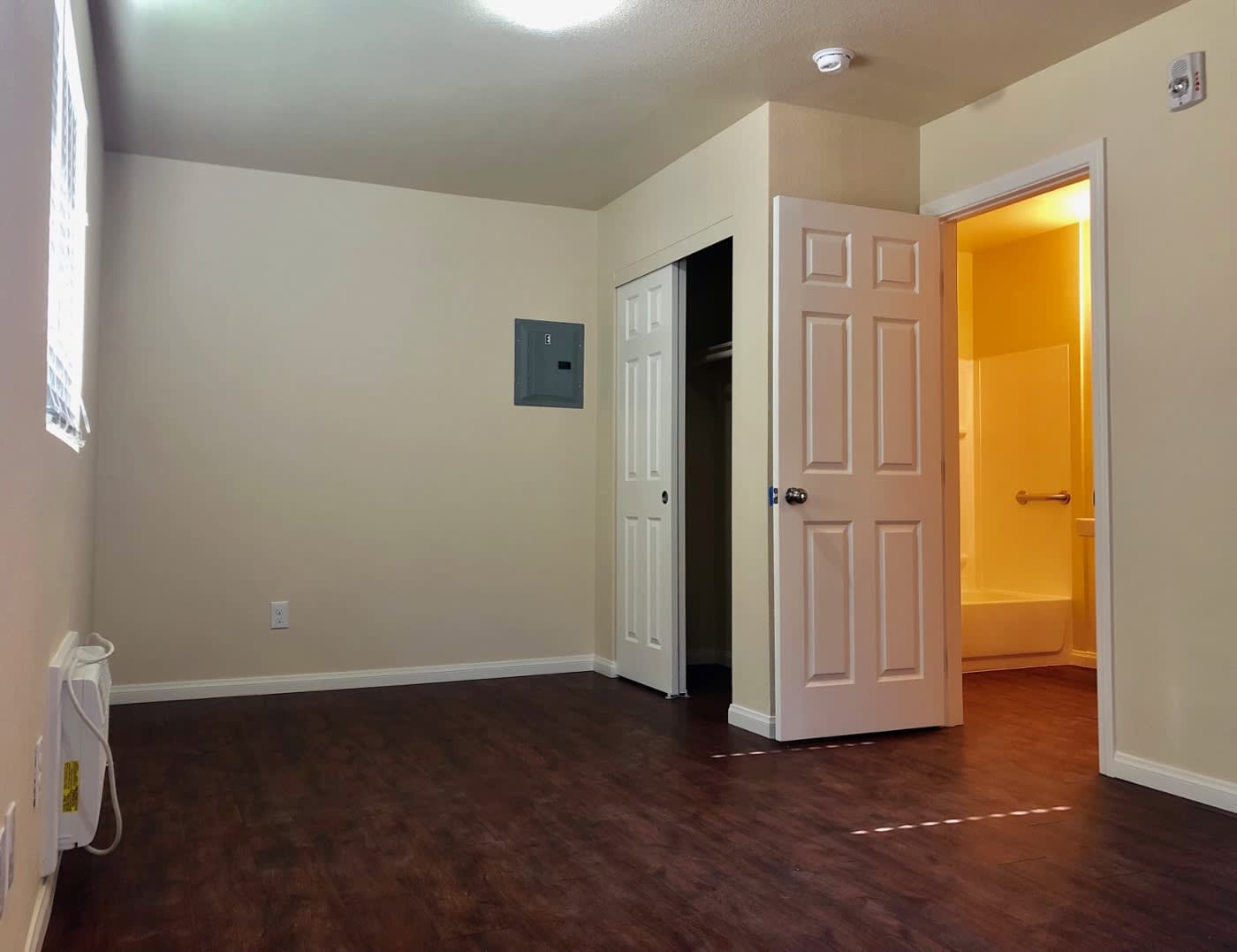 4806 E Charleston Blvd #7 – photo 2