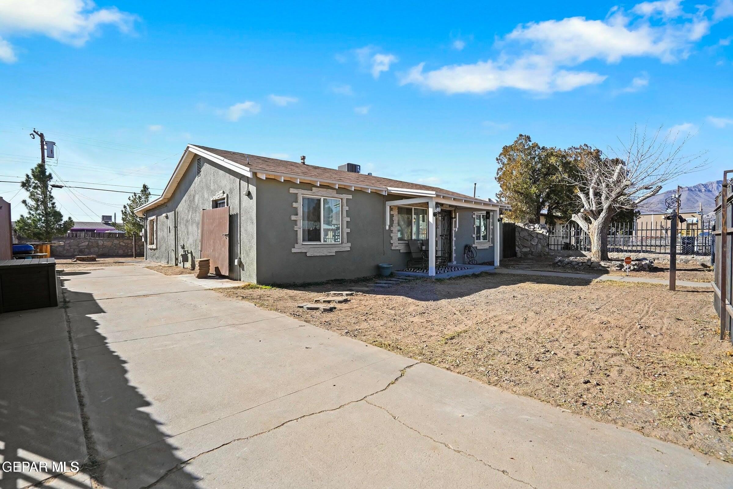 4728 SIERRA MADRE Drive – photo 2