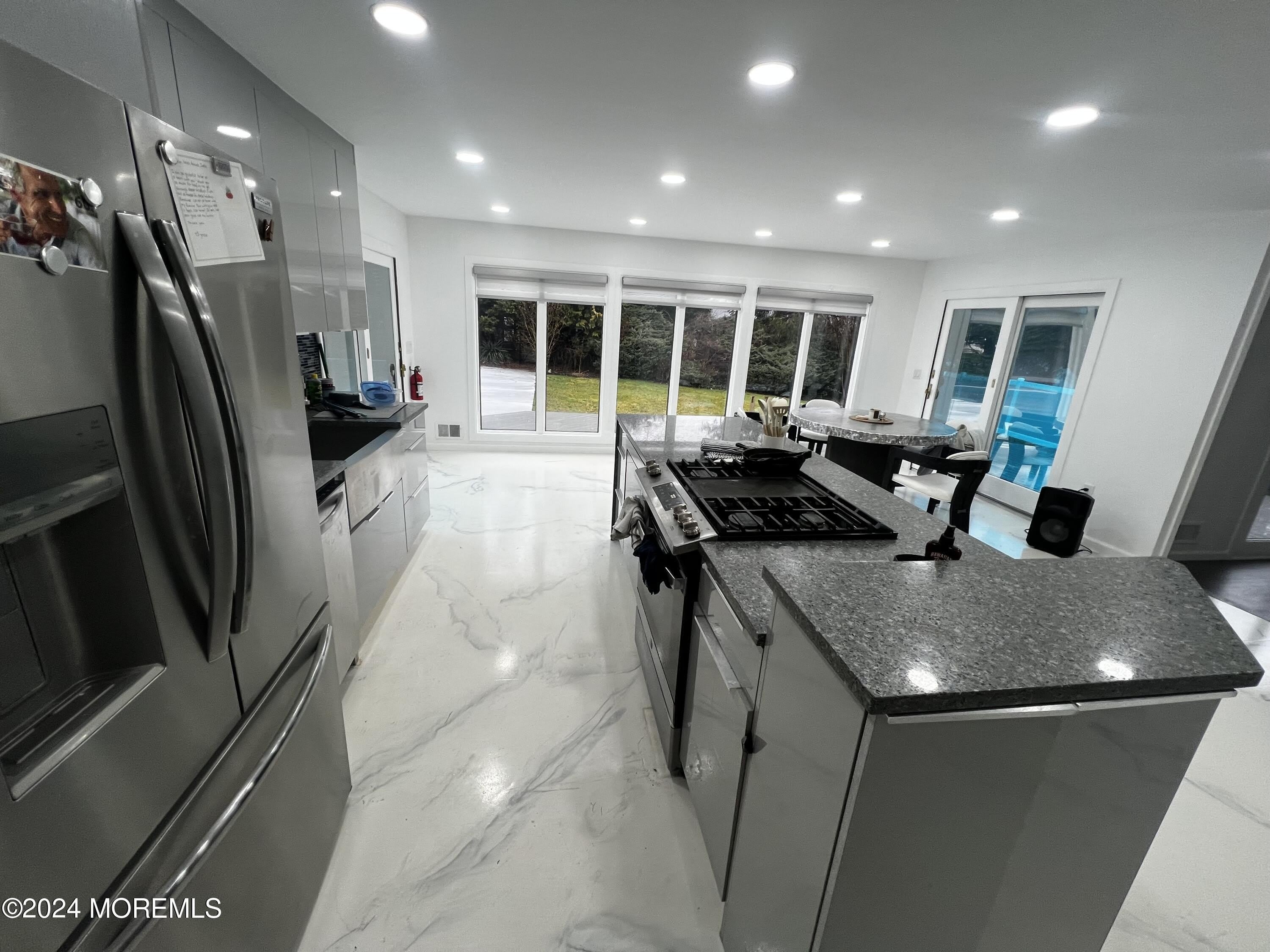85 Locust Avenue – photo 5