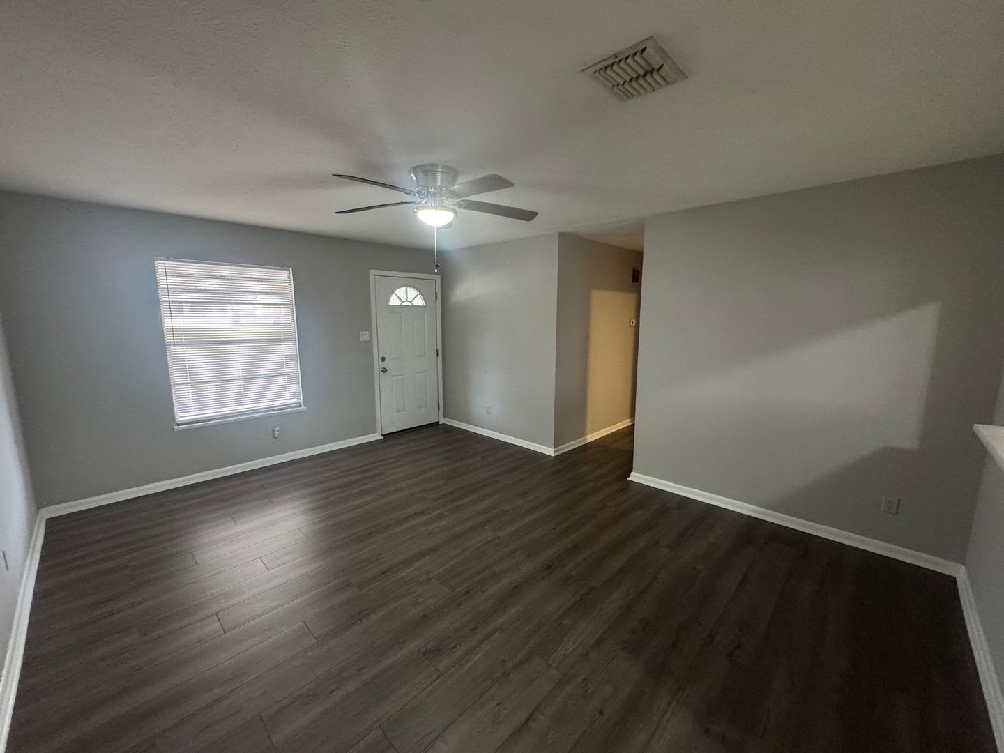 Cute 3 bedroom, 1 Bathroom in South Bossier – photo 3