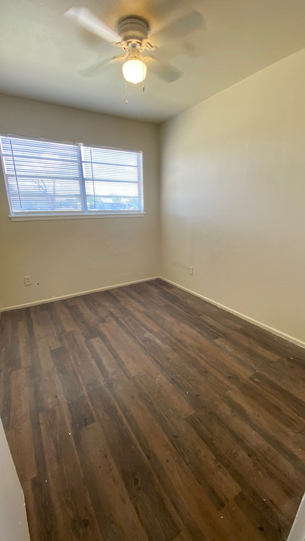 0 First Month S Rent 0 Deposit At Move In – photo 5