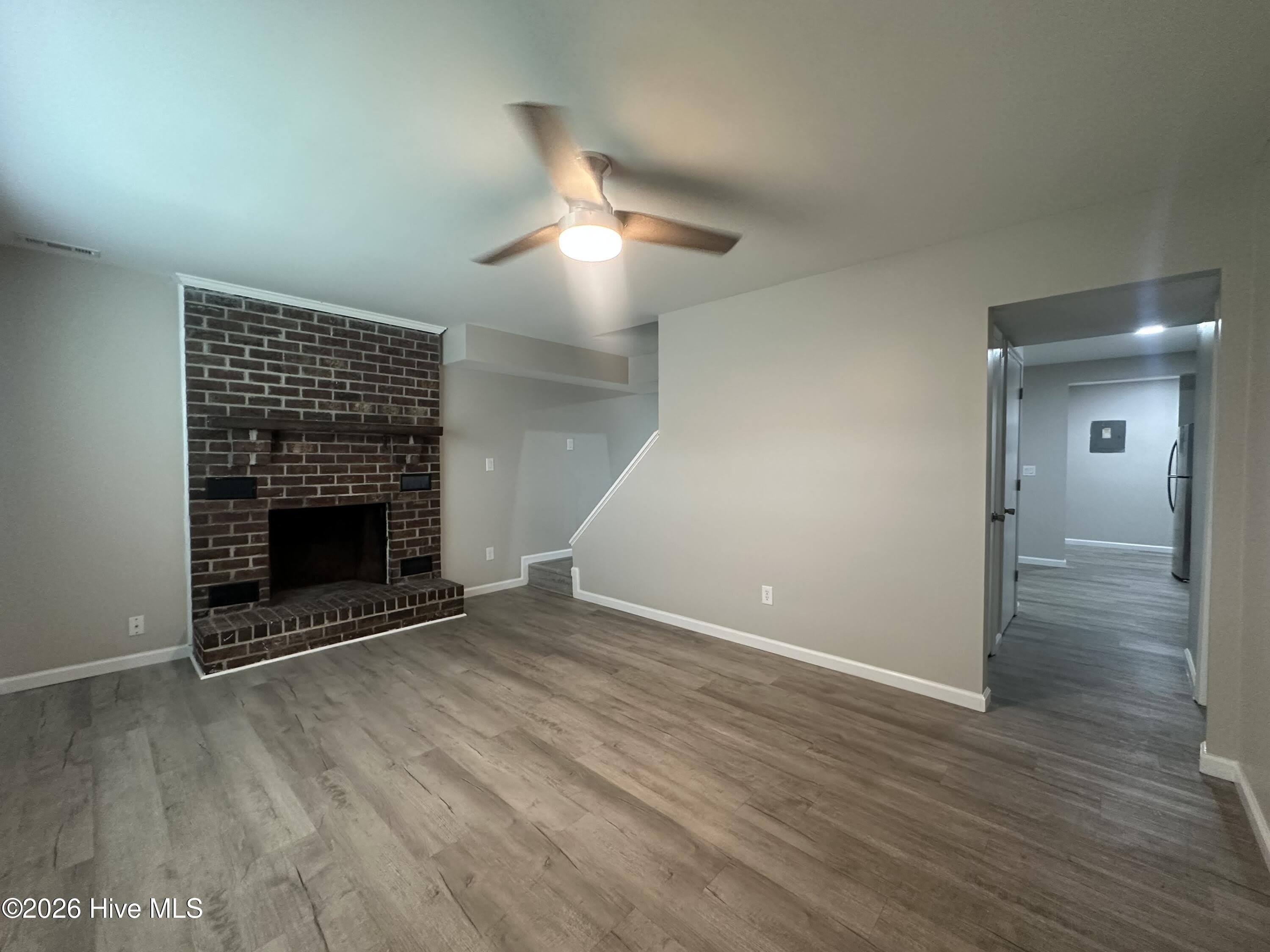 408 Myrtlewood Circle – photo 4