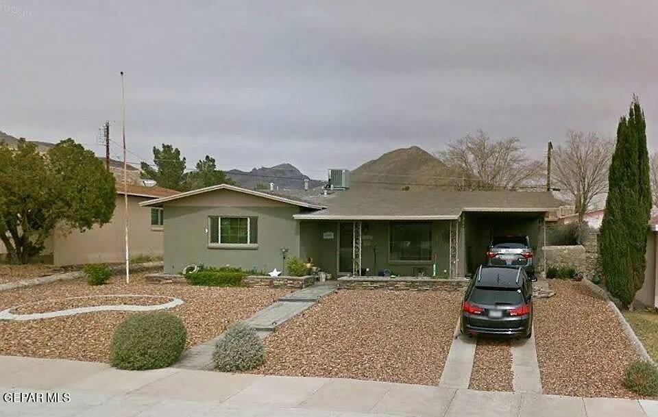 2705 Jackson Avenue – photo 1