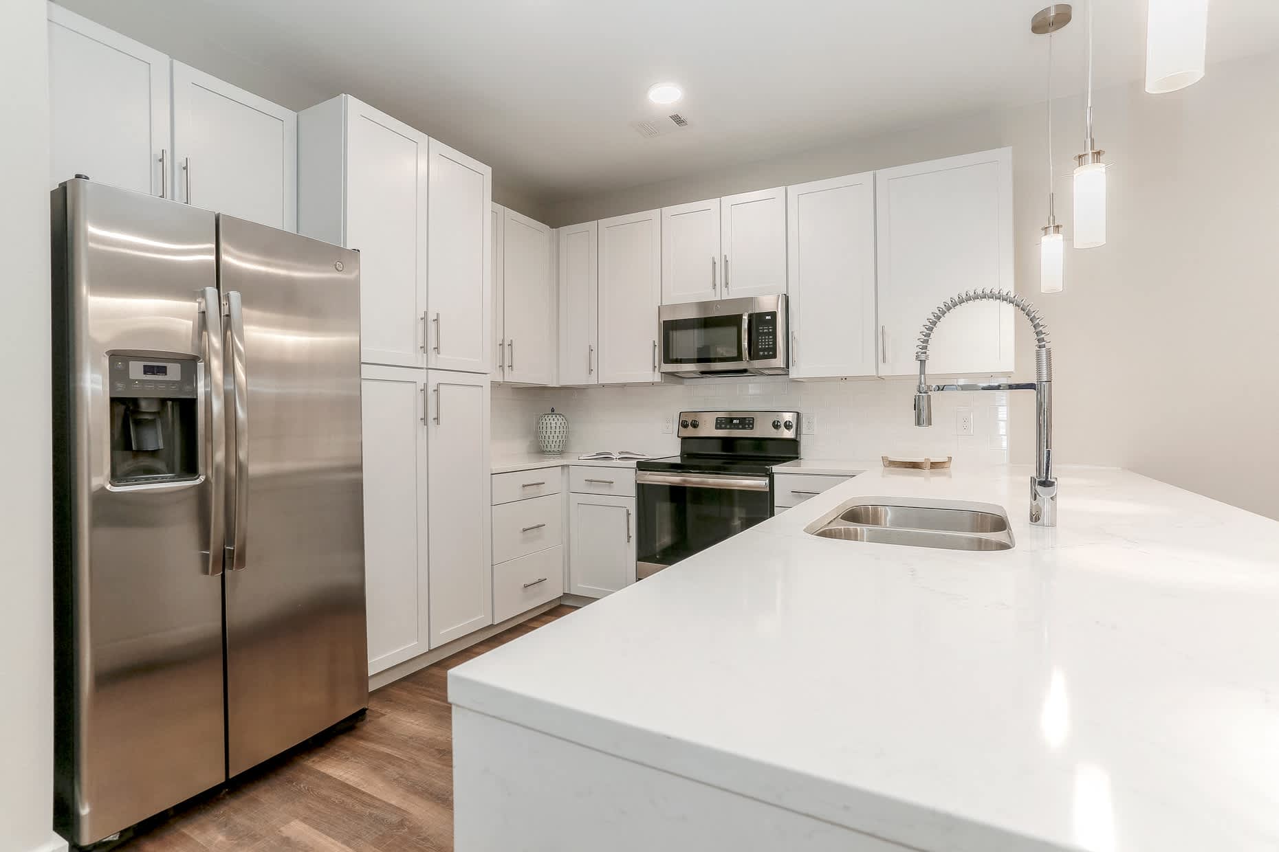 Annandale Apartment Homes – photo 1
