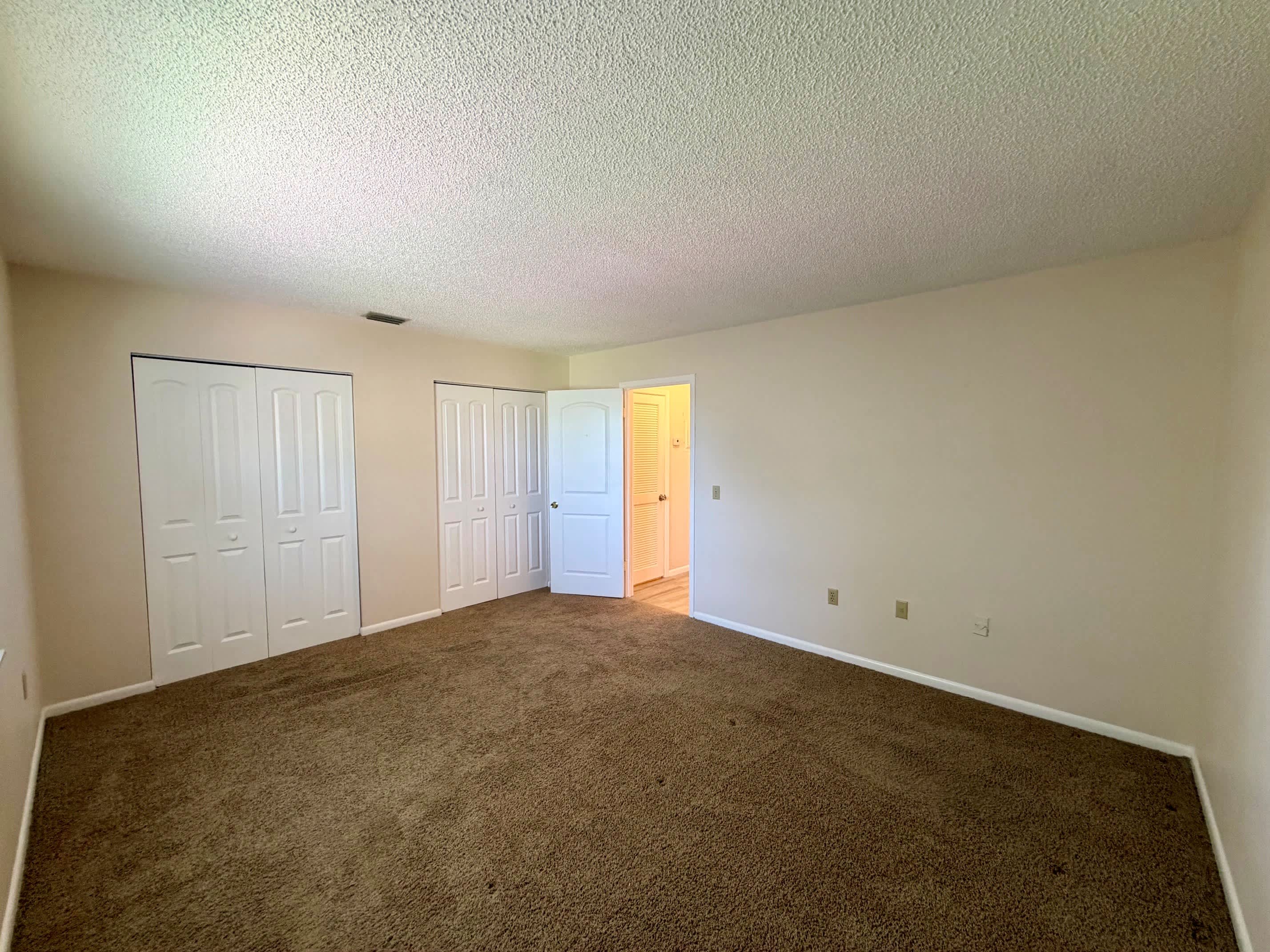 603 SW 35th Street Apt 9 – photo 5