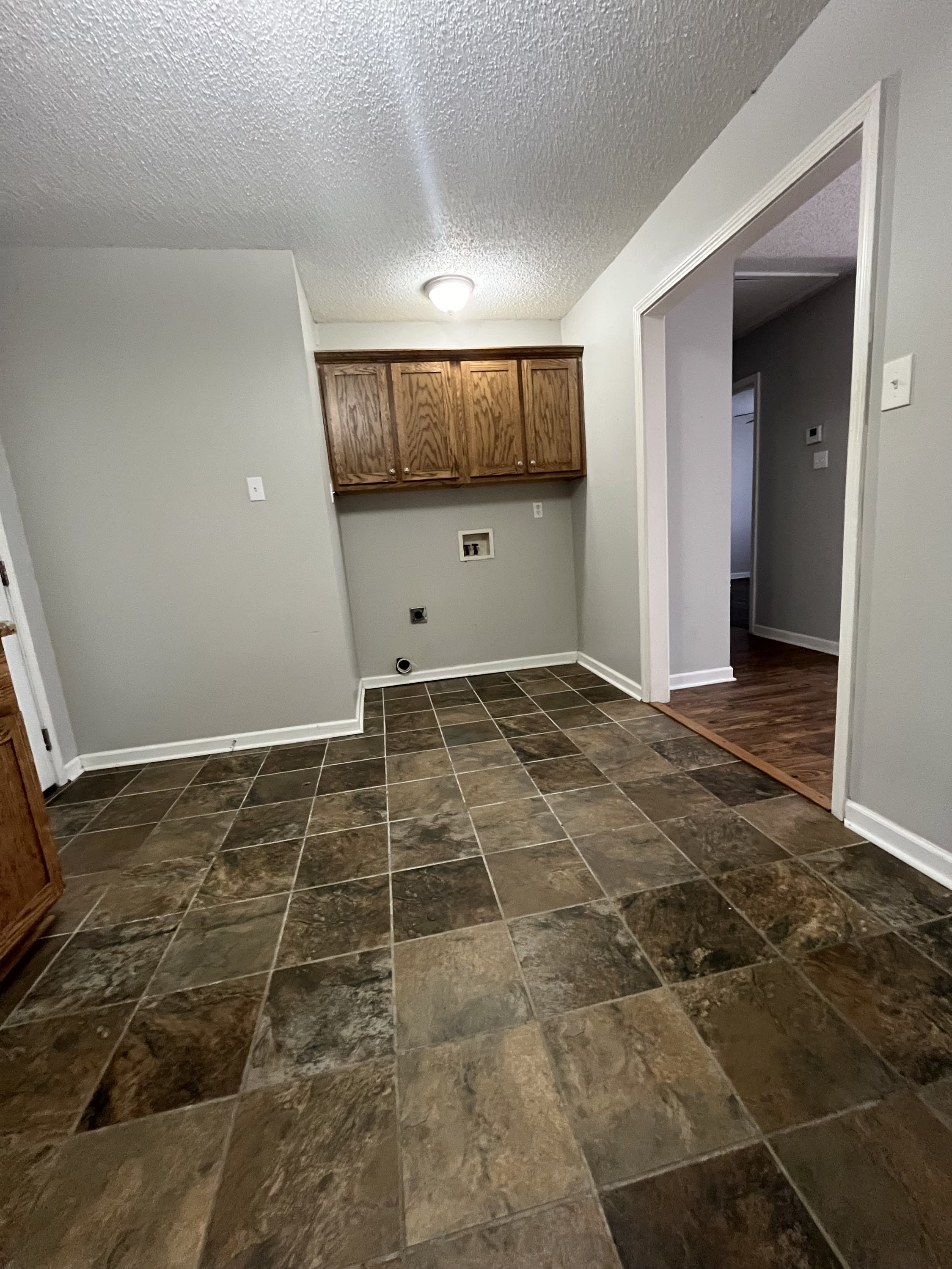 320 Main Street 8 – photo 3