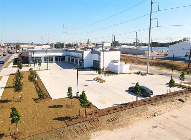 3730 Airline Drive – photo 3