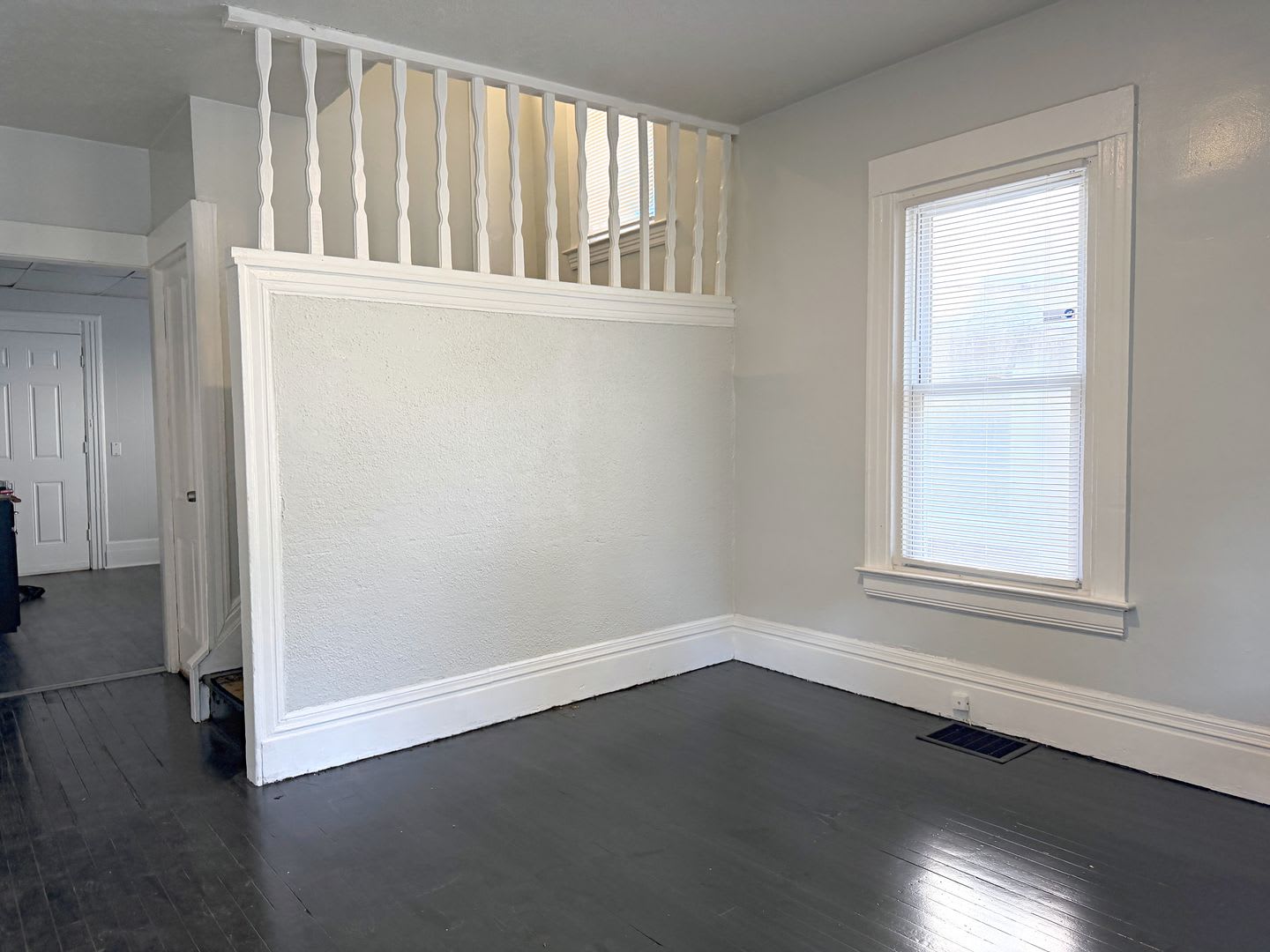 4 bedroom, House – photo 2