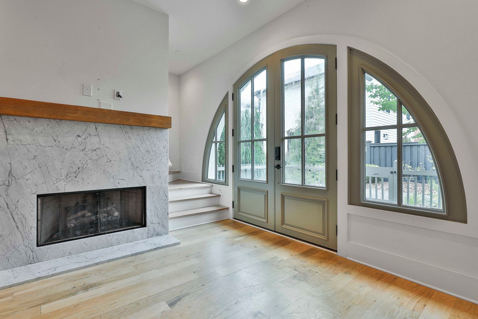 3Bd Trilith Townhome With 2 Car Garage – photo 4
